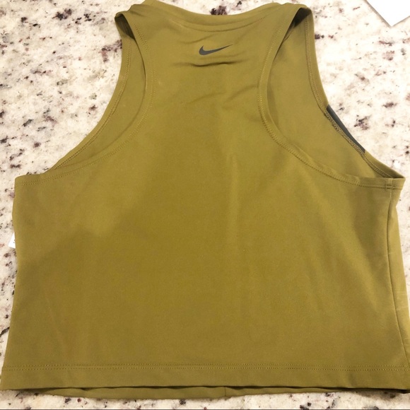 SOLD🔥Nike Pro Graphic Crop Tank Top Olive Medium - Picture 6 of 8